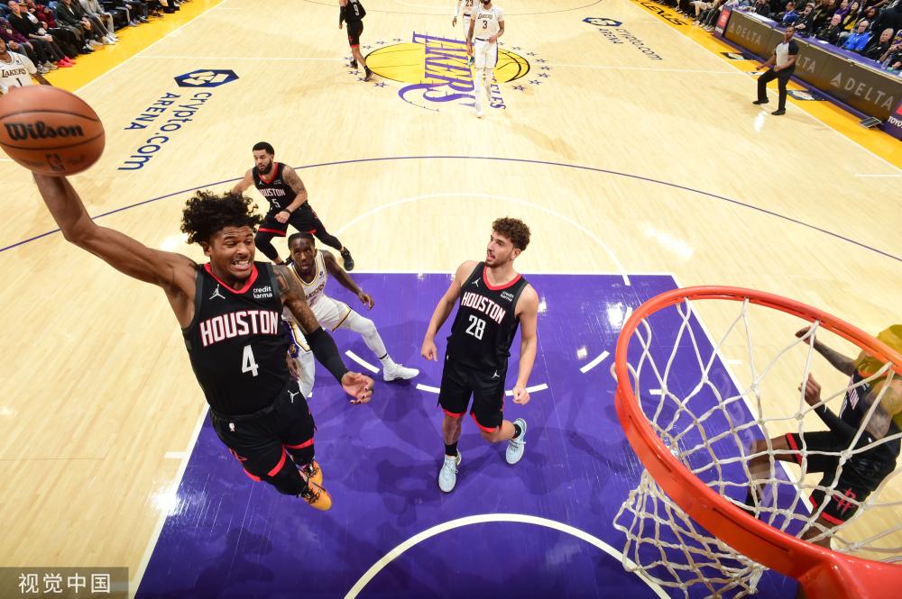 曼去年在马 曼去年在马