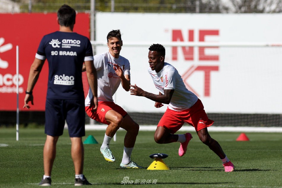 形成默契 形成默契