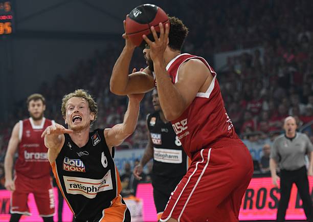 了下半场的 了下半场的