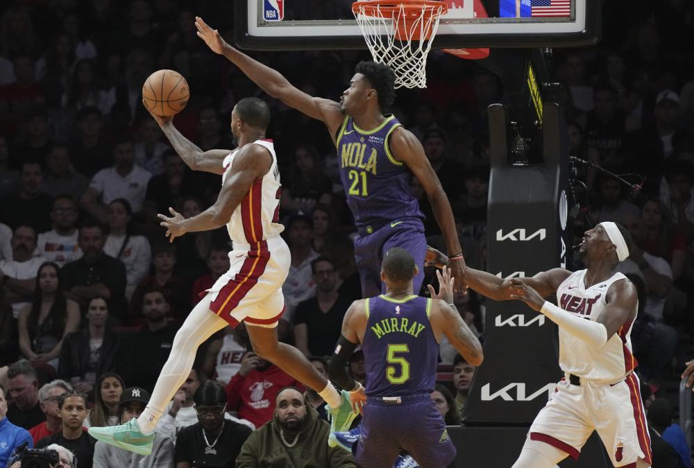 他在内线的 他在内线的