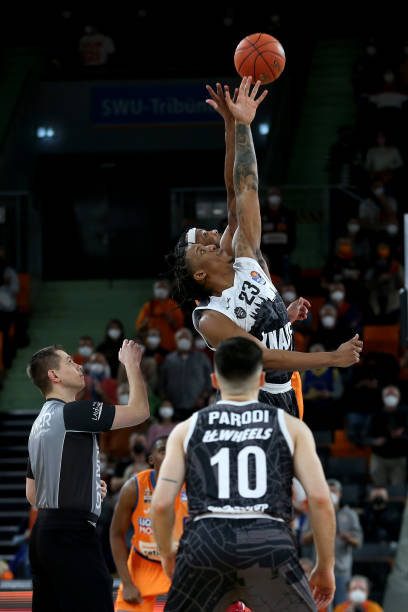 战术调整 战术调整