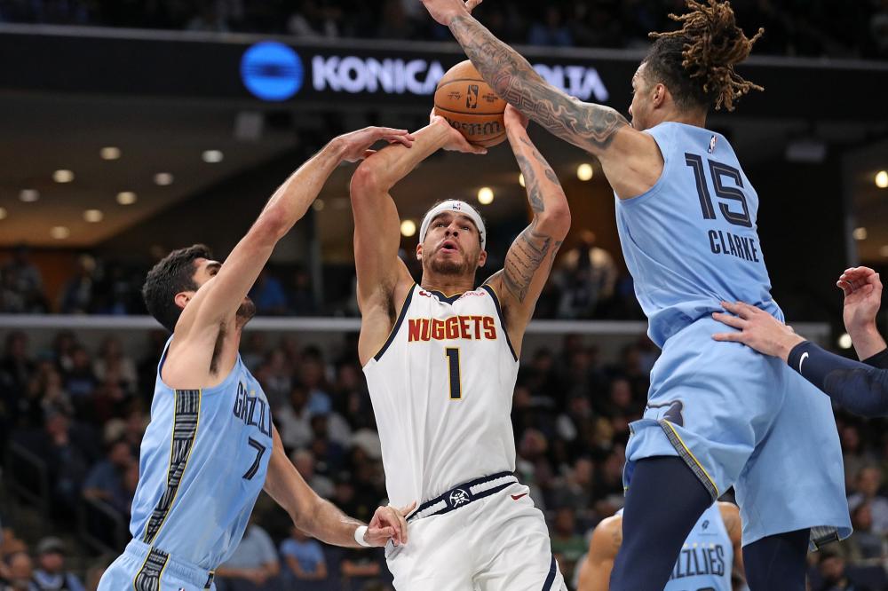 他的出现 他的出现